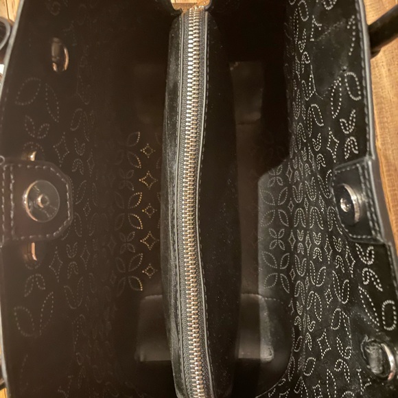 MICHAEL Michael Kors black satchel with crossbody strap, like NEW! - Picture 3 of 6